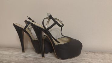 qadin pencekleri: Giuseppe Zanotti Design qadın platforma ayaqqabıları - Rəng: qara - at lalafo.az qadin pencekleri: Giuseppe Zanotti Design qadın platforma ayaqqabıları - Rəng: qara -