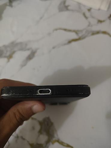 iphone 17 pro: Poco F6 Pro, Б/у, 512 ГБ, цвет - Черный, 2 SIM — 4