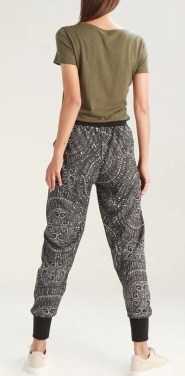 Donji deo: Desigual, L, bоја - Šareno — 5