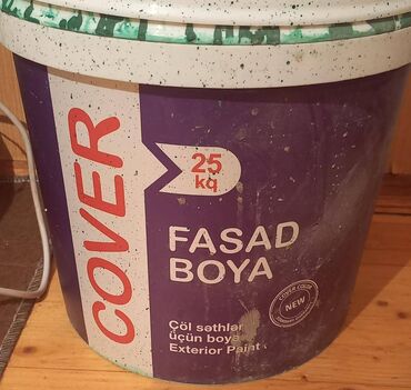 fasad boyaları: Fasad boya yaşıl rəngli zərli Qiyməti 100 manat