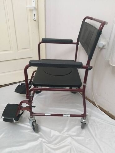 Invalidska kolica: Nemacka XXXL toaletna kolica za gabaritnije i teze korisnike-cak i do — 2