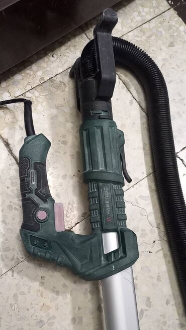 Ostali molersko građevinski alati i oprema: Na prodaju polovna žirafa Parkside PWDS 920 B2 za delove. Kupljena — 9