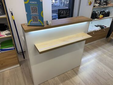 Другое оборудование для салонов красоты: Столы ресепшен Администраторские столы Команда профессиональных — 8