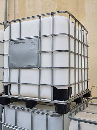 Baklar və çənlər: Bak, Plastik, 1000 l l, İşlənmiş, Ünvandan götürmə — 1