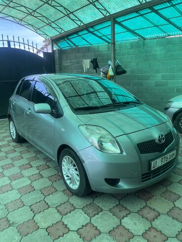 Toyota Yaris: 2008 г., 1.3 л, Механика, Бензин, Хэтчбэк