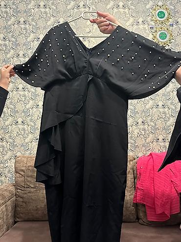 mirvari muncuq: Qəti şəkildə geyinilməyib. Ölçüsü böyük olduğu üçün geyinilməyib — 1