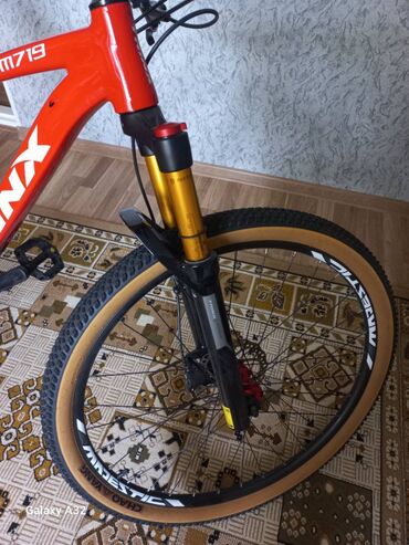 trinx m510: Yeni Dağ velosipedi Trinx, 29", sürətlərin sayı: 9