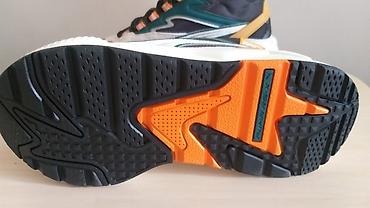 nike зимние: Продаю новую обувь (PUMA под заказ из США), размер 38,5 (можно — 3