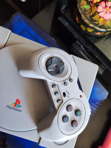 PS2 & PS1 (Sony PlayStation 2 & 1): Hər biri tam işlekdir