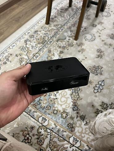 kvm switch: ТВ-приставка «Акнет» (IPTV/цифровой медиаплеер) Комплектация: - — 1