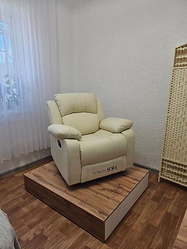 диван кресло: Кресло-реклайнер с подставкой для ног Удобное мягкое кресло для — 2