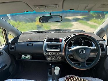 фит 10 регион: Honda Fit: 2003 г., 1.3 л, Вариатор, Бензин, Хэтчбэк — 3