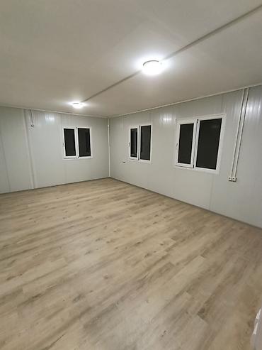 modül evler: Modul tipli prefabrik bina – ofis, yataqxana, düşərgə və ya — 5