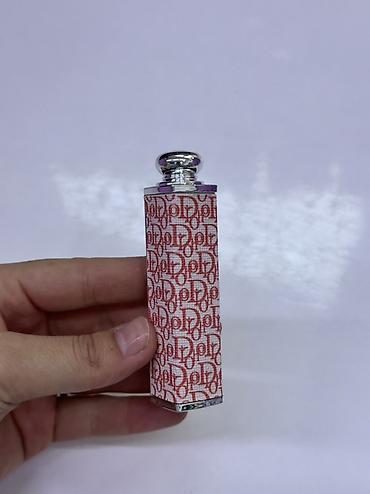 тени dior: Помада для губ Dior Addict (стик) - Формат: помада-стик с скошенным — 2
