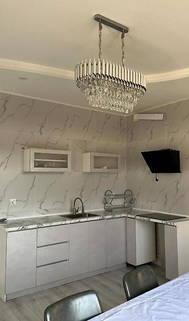 Долгосрочная аренда домов: 200 м², 6 комнат, Бронированные двери — 7