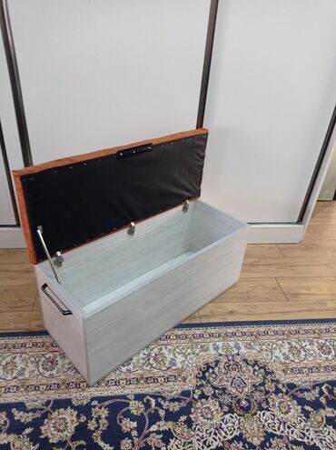 Sifarişlə pufiklər: Çoxfunksiyalı oturacaq-şkaf - Material: açıq boz ağac teksturalı LMDP — 10