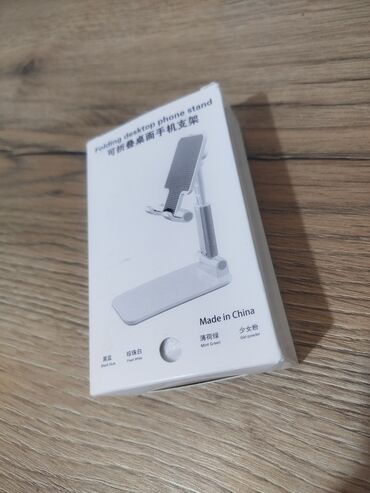 Mobil telefonlar üçün digər aksesuarlar: Stol üstü telefon tutacaqlar satılır isdeyen bu nömrəylə əlaqə — 15