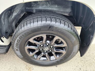 Toyota: Toyota Land Cruiser Prado: 3 l | 2012 il Ofrouder/SUV — 7