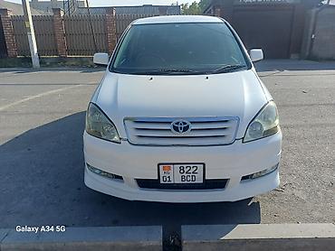 Toyota Ipsum: 2003 г., 2.4 л, Автомат, Газ, Универсал