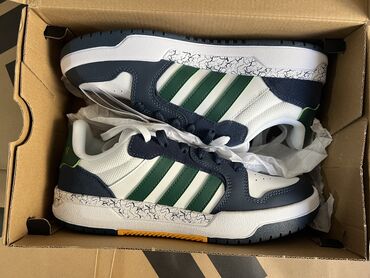 магний б6 цена бишкек фармамир: Эркектердин кроссовкасы, 40, Adidas Originals, Жаңы, Акысыз жеткирүү