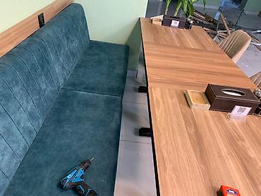 restoran aksesuarları: Skameykalar ilə, Düz masa — 1