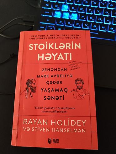 "Stoiklərin həyatı" Rayan Rolidey və Stiven Hanselman.Yeni kitabdır 5