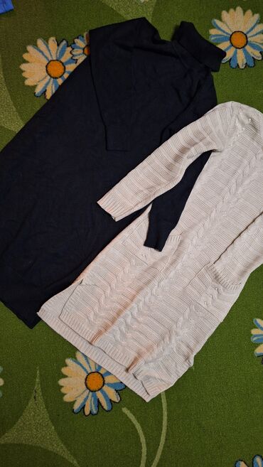 женские белые джинсы стрейч: Продаются комлектом 2 за 200