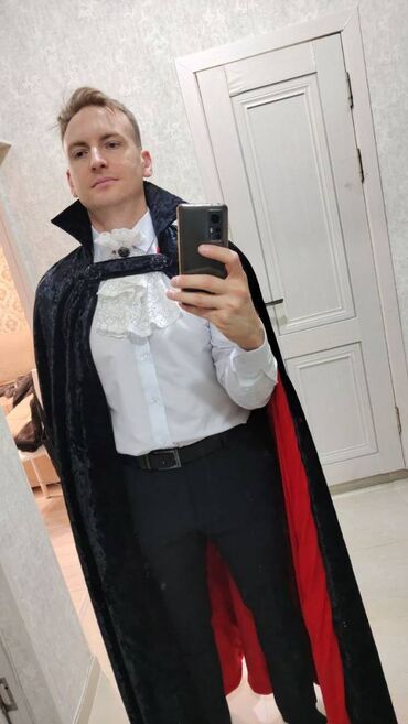 дождевик плащ мужской: Плащ Дракулы на Хэллоуин вампир Дракула Halloween Продаю шикарнейший