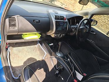 fit 2012: Honda Fit: 2003 г., 1.5 л, Вариатор, Бензин, Хэтчбэк — 6