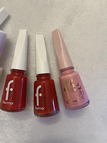 Digər kitablar və jurnallar: Laklar 
Teze sıfır olan da var bir neçe defe işlenmiş olan da — 9