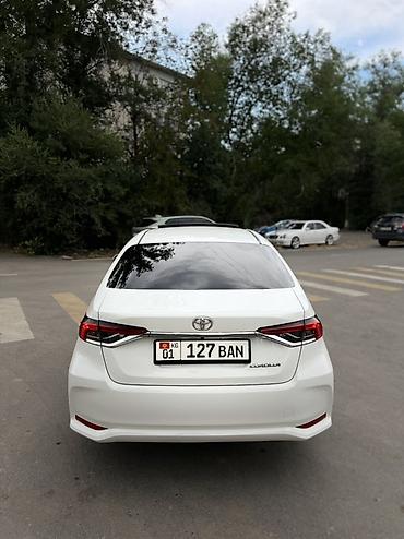 byd d1: Toyota Corolla: 2019 г., 1.2 л, Автомат, Бензин, Седан — 8