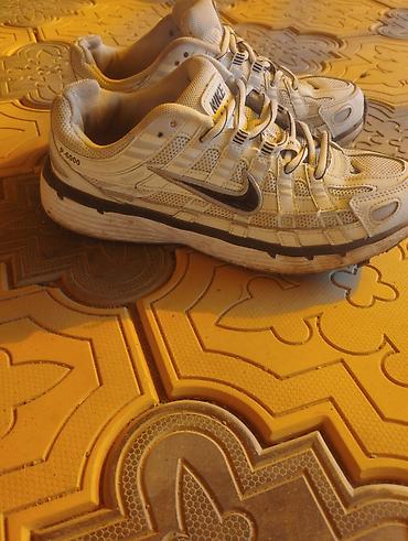 зип кофта: Мужские кроссовки, 38, Nike, Б/у, цвет - Белый, Самовывоз — 2