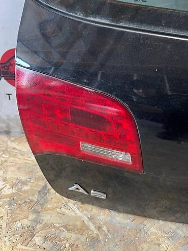 a4 b7: Фонарь крышки багажника Audi A6 B7 УНИВЕРСАЛ 2.4 4FBDW 2007 лев. (б/у) — 1