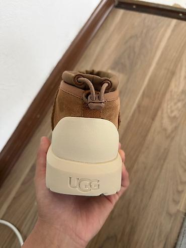 кок талаа: UGG мужские/женские утепленные полуботинки-дутики. - Оригинальный — 2