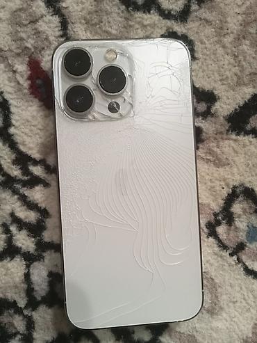 IPhone 13 Pro, Б/у, 128 ГБ, Белый, Чехол, 89 %