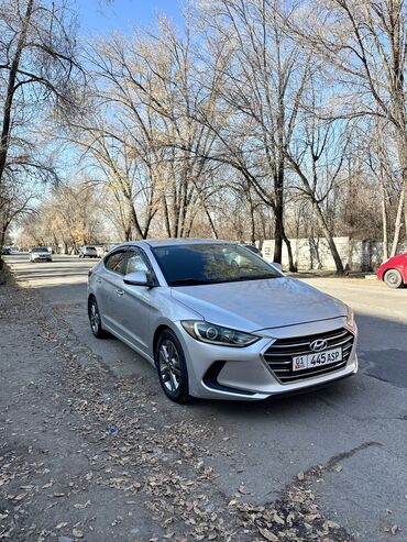 Hyundai: Hyundai Elantra: 2017 г., 2 л, Автомат, Бензин, Седан