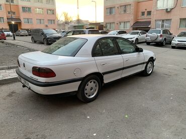 Opel: Opel Omega: 1999 г., 2 л, Механика, Бензин, Седан — 7