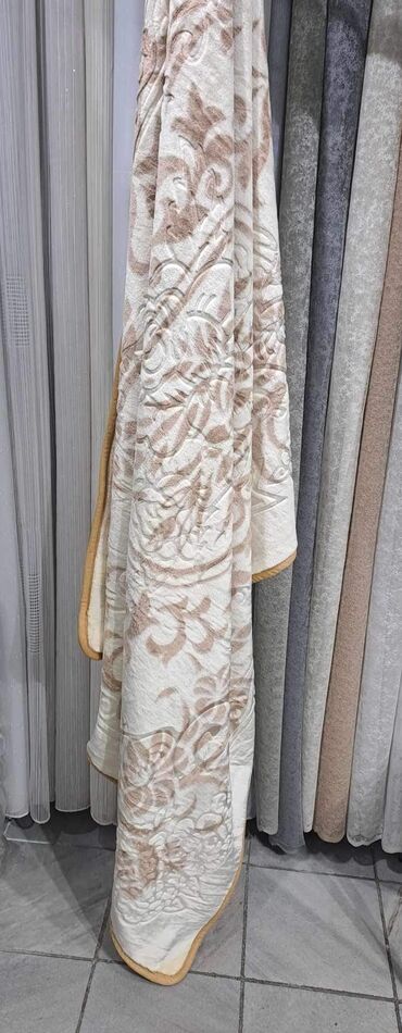 Ćebad i pokrivači: Veličina - Singl — 14