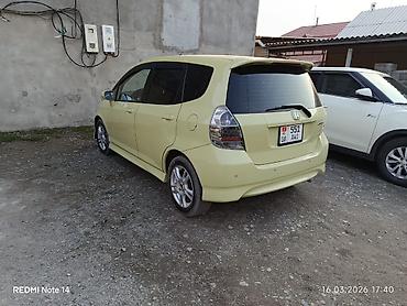 продаю хонда жаз: Honda Jazz: 2006 г., 1.3 л, Вариатор, Бензин, Хэтчбэк — 7