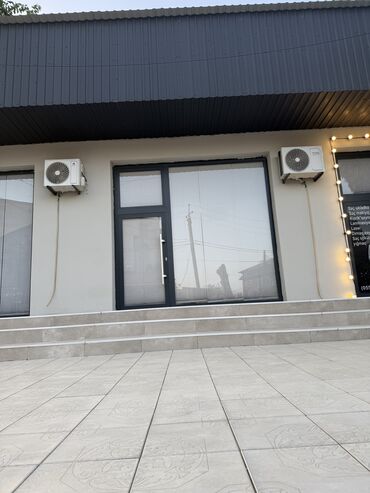 Digər kommersiya daşınmaz əmlakı: Obyekt Statiska binasinin tam yaninda yerleşir. İcereye verilen obyekt — 16