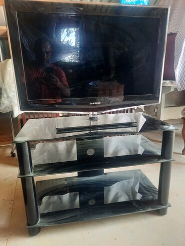 экран для телефона fly fs518: Телевизор Samsung 82"