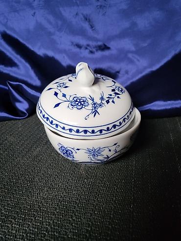 Ostalo posuđe: Secernica 1968 do 1987g.Kahla porcelan cvibl mustra Nemacka. Posuda — 2