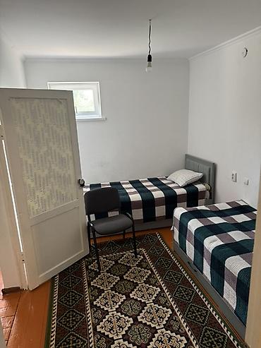 Гостиницы, отели (Посуточная аренда комнат): 🏡 Отдых в самом сердце Чолпон-Аты — всего от 999 сом 😍 Хотите — 3