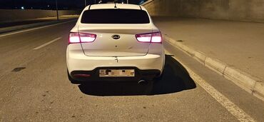 Kia: Kia Rio: 1.4 l | 2012 il Sedan — 10