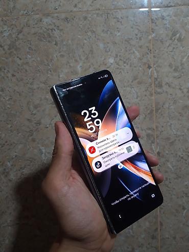 bishkek iphone 14 pro max: Samsung Galaxy Z Fold 4, Б/у, цвет - Черный — 3