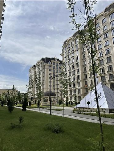 жк юбилейный: 3 комнаты, 79 м², Асанбай мкр Элитка, 10 этаж, ПСО (под самоотделку) — 3