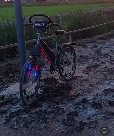 işlənmiş pianolar: İşlənmiş Şəhər velosipedi Strim, 28", sürətlərin sayı: 1, Ünvandan götürmə