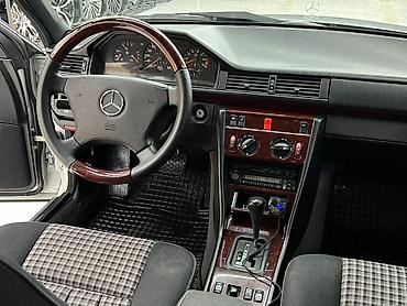Mercedes-Benz: Mercedes-Benz E-Class: 1994 г., 2.2 л, Автомат, Бензин, Седан at lalafo.kg — 10 Mercedes-Benz: Mercedes-Benz E-Class: 1994 г., 2.2 л, Автомат, Бензин, Седан — 10