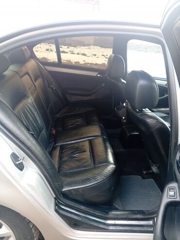 BMW: BMW 3 series: 2000 г., Седан — 19