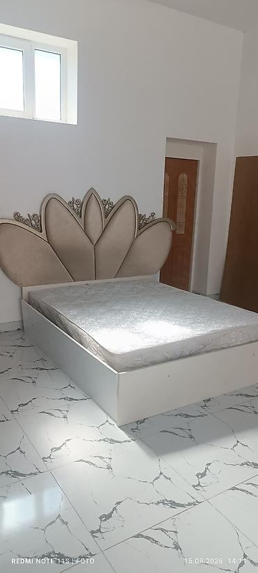 Bazalı taxt satılır 135₼.ölçü 1 60/2m.Ünvan Savalan afa E